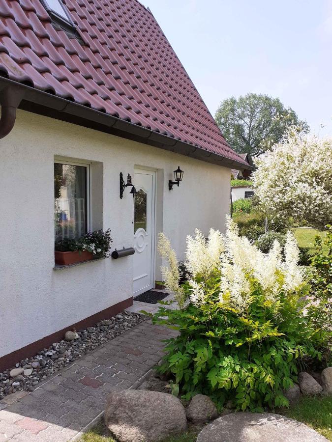 Holiday Home In Klein Kedingshagen 2755 Екстериор снимка